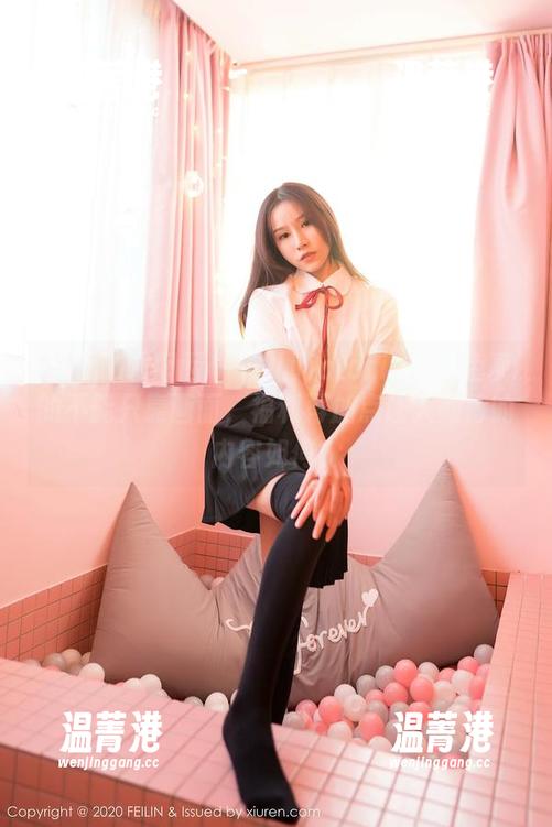 Feilin嗲囡囡-果儿victoria Feilin嗲囡囡 - 果儿victoria的白色真的不能只靠画面,福利再加点让人期待的内容如何?