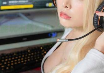 姐姐怎能玩不转？Hyoyeon(김효연)的定制秘诀