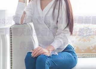 IMiss爱蜜社 - 张思允Nice最新图包来了，一阵夏天的扑面而来，仿佛在说：“快来，别害羞！”