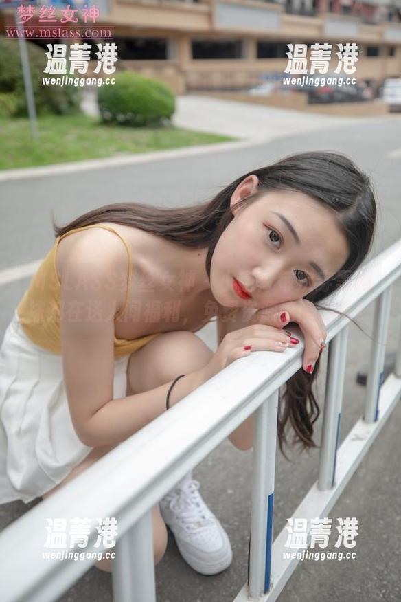 MSLASS梦丝女神-小南 MSLASS梦丝女神 - 小南:每次穿黑网袜都在送人间福利,免费资源请随意拿!