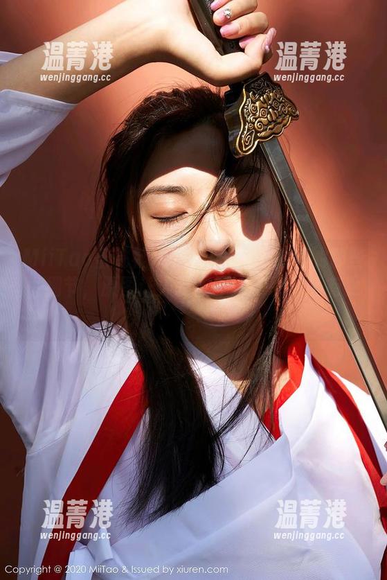 MiiTao蜜桃社 - 桃乃香Tina泳装的那些小细节，原图让人捉摸不透，图包还有更多