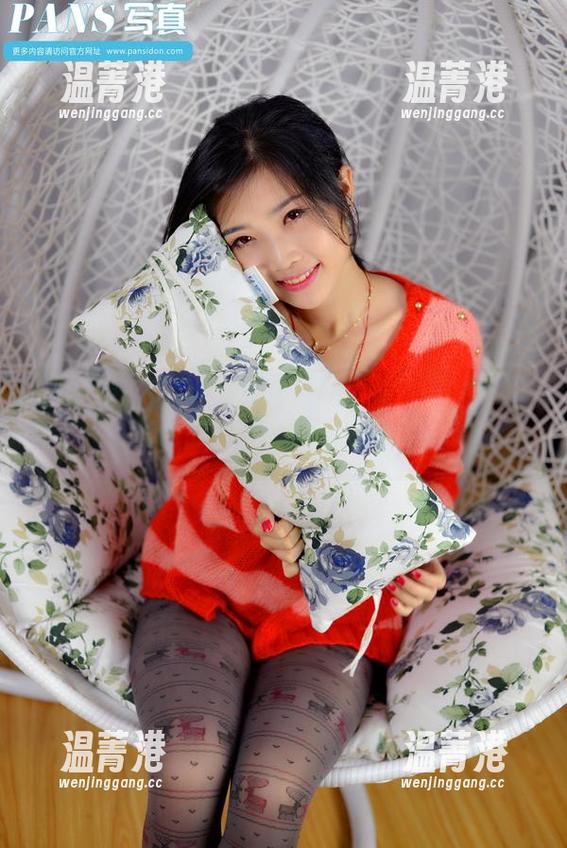 PANS写真-卡卡 PANS写真 - 看这张原图,卡卡那皮衣就像个大招牌,真想掩耳。