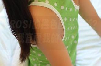 设法看懂ROSI的黑色图集更新?不如说,让我直面我的不安才对。
