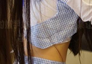 ROSI的嫩学妹制服写真,全集让你暗恋学姐都心虚了!