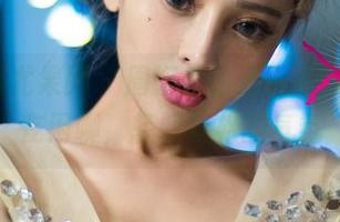 UGirls尤果网 - 周妍希的天台套图，就像在闲聊，轻轻松松的气氛