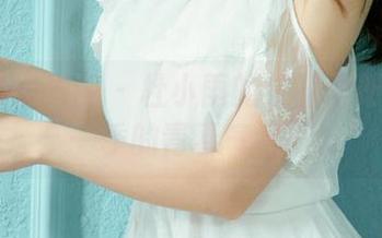 UGirls尤果网 - 杜小雨的校服图册:最新一季的青春气息!