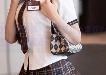 XIAOYU语画界 - 浴缸里的小蛮妖Yummy图集,潜藏着多少微妙与不经意?