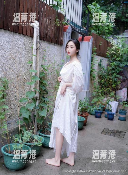 Xiuren秀人网-summer宝宝 Xiuren秀人网 - 免费图包!summer宝宝的豹纹来啦,穿上以后轻松在派对上抓眼球。