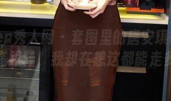 Xiuren秀人网 - 套图里的唐安琪彻底征服了高跟鞋，我却在想这都能走多远？