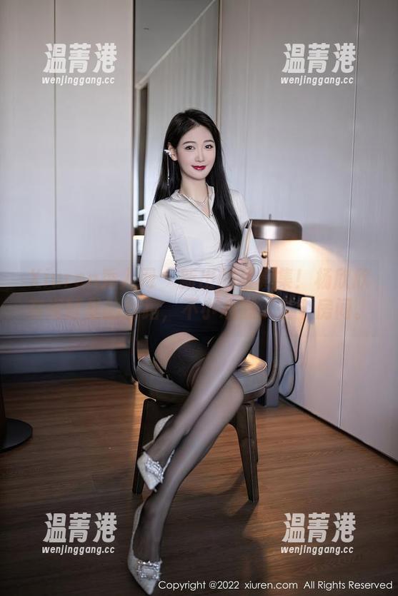 Xiuren秀人网-杨欣欣 Xiuren秀人网 - 新出的写真集!杨欣欣在浴缸里的舞蹈,不小心湿了整个房间。