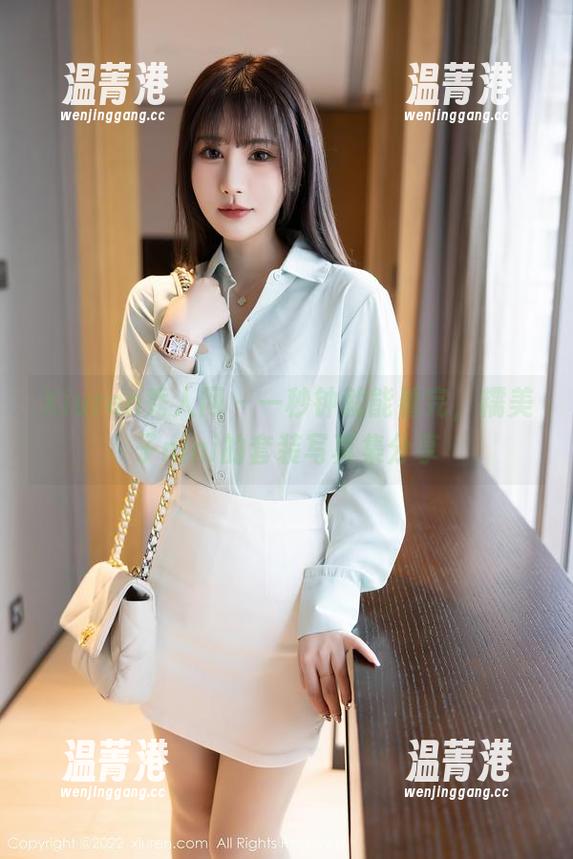 Xiuren秀人网-糯美子nini Xiuren秀人网 - 一秒钟就能看完,糯美子nini的套装写真集分享