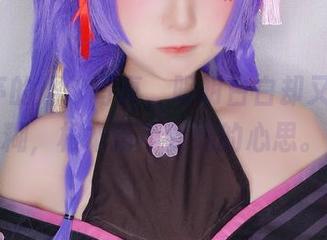 Yuki亭的婚纱写真,明明白白却又如此模糊,根本猜不到她的心思。