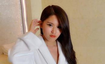 pans - 小颖演绎职业装——高清画质，美图让人舍不得滑走。
