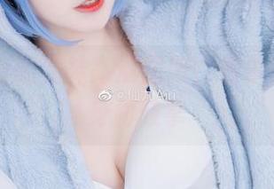 仙九Airi的丝袜高清图册,偶尔也想为这身材鼓掌