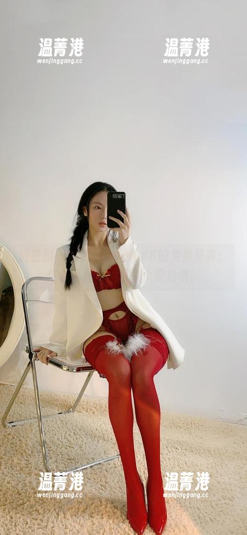 俏妞qiaoniu66 微密圈 - 俏妞qiaoniu66的免费写真:红色网丝不仅仅是个配角哦。