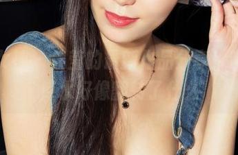 克拉女神 - 佳莹的最新作品分享!喂,死库水好像翻转了什么