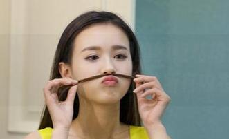 克拉女神 - 小心,芝月的御姐私拍合集可能会让你心甘情愿上缴所有内衣!