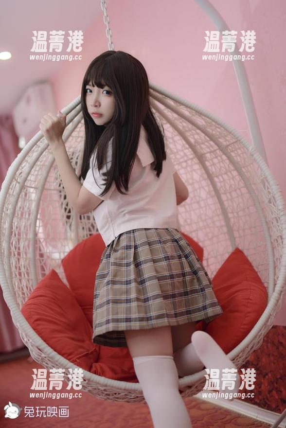 兔玩映画 身陷其中,兔玩映画的私房写真让我默默捂脸的制服学妹