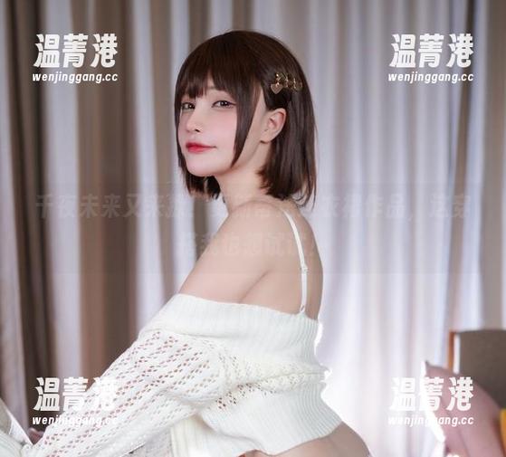 千夜未来 千夜未来又来撩!更新蒂法连衣裙作品,这穿搭我也想试试!
