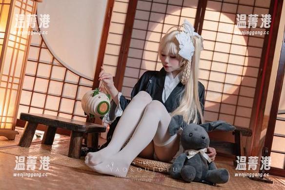 咬一口兔娘 咬一口兔娘写真最新上线,与其说是班车,倒像“乐车”。
