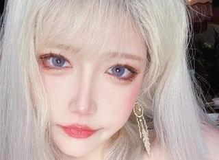 暗夜中的啾小妍Deer，猫女福利原图等你来互动哟！