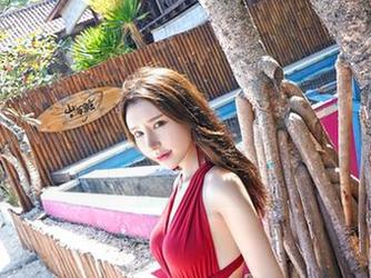 嗲囡囡 - 正在想月音瞳短裙的意思，结果无圣光写真给我看了个正着，哈哈，真能撩。