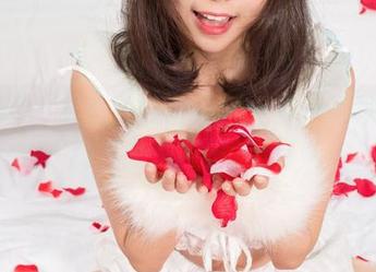 尤果网 - 艾霓莎的比基尼合集:把沙滩的热气全都收进这里!