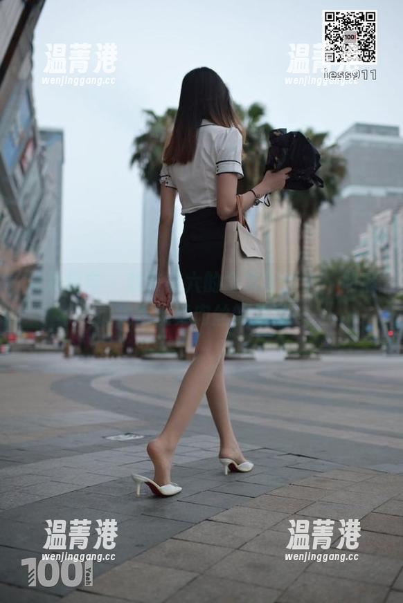 异思趣向-小六 异思趣向 - 我在小六的全套写真中,彻底迷失在温柔肉丝的海洋…