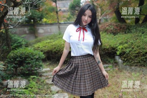 模范学院-宅兔兔 模范学院 - 翻看宅兔兔的图集,原图带你走进女神的清纯日常