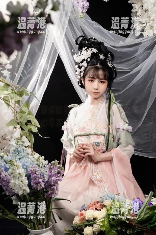 爆机少女喵小吉 一起来刷新你的圣诞视界,爆机少女喵小吉的写真分享完全不走心!