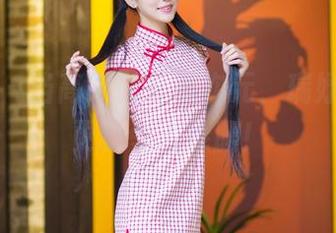 爱蜜社 - 当高跟鞋穿越次元,瑞妤的美图更新令人捧腹!