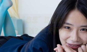 物恋传媒 - “想想”这毛衣,难道会让你的图包值钱?快来下载试下!