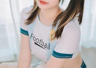 网盘快递:神楽坂真冬的和服古风怪兽来袭,作品不发岂不是在浪费宝藏?