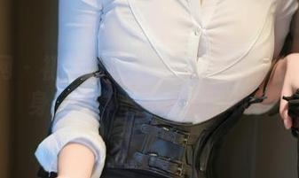 秀人网 - 初梦瑶终于更新了！看她这次化身空姐真心不想下飞机。