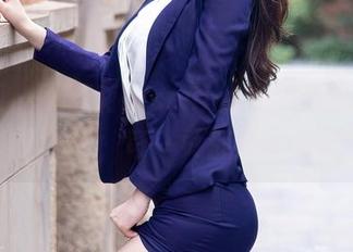 秀人网 - 小茉莉jasmine睡衣美图合集：就像翻页的书，每一页都懒洋洋的好看。