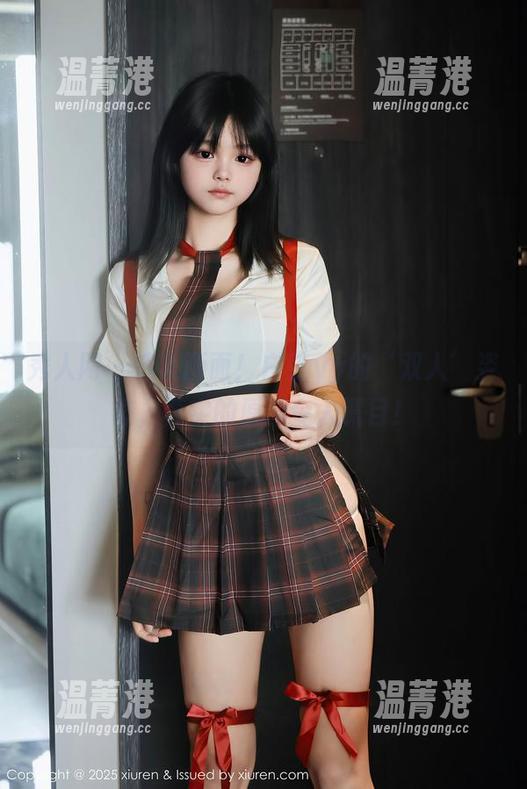 秀人网-白芷yy 秀人网 - 选入画面!白芷yy的‘双人’姿态,真实的原图令人瞩目!