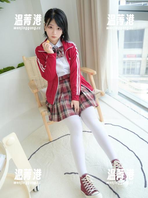 紧急企划-林书辞 紧急企划 - 林书辞的《少女》照片,有一种似曾相识的气息,让我有点迷失在那种清纯的氛围里。