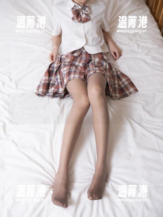 紧急企划-林书辞 紧急企划 - 精选这组美图,林书辞正试图引领泳池风向