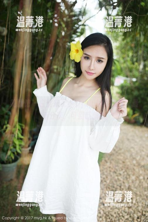 美媛馆-小夕juju 美媛馆 - 白丝搭配小夕juju的新造型,最新分享,可别眨眼哦