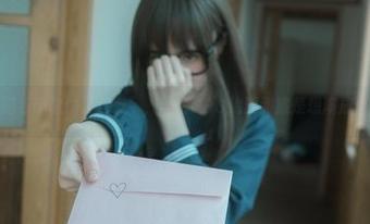 西园寺南歌的“女友”,这轮COS追逐到底是想演成谁?