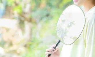 轰趴猫 - 艾小青的学妹图集,免费而又不乏惊喜,等你来拿?