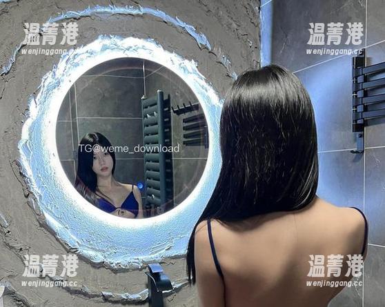 鱼神鱼 微密圈 - 刚到图库,鱼神鱼的清纯气场扑面而来,太好看了!